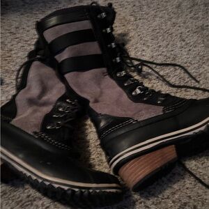 SorelWomen's Tain/Snow Black and Gray Boots
